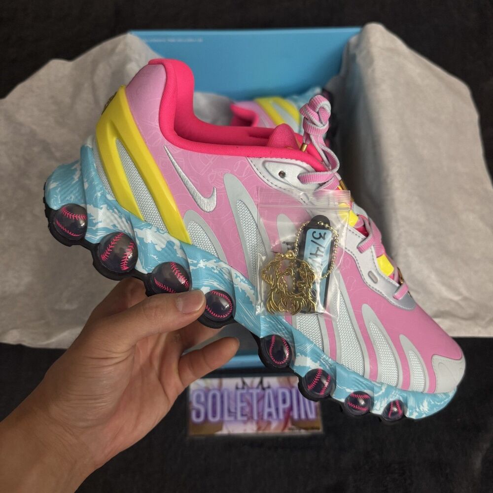 DEADSTOCK Nike Air Max DN8 Doernbecher Freestyle Reagan IO7689-921, 11.5W/10M